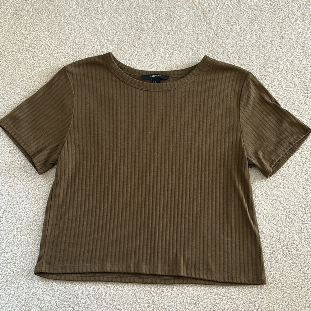 Forever 21 • Long Crop Top • Dark Green • Size Medium